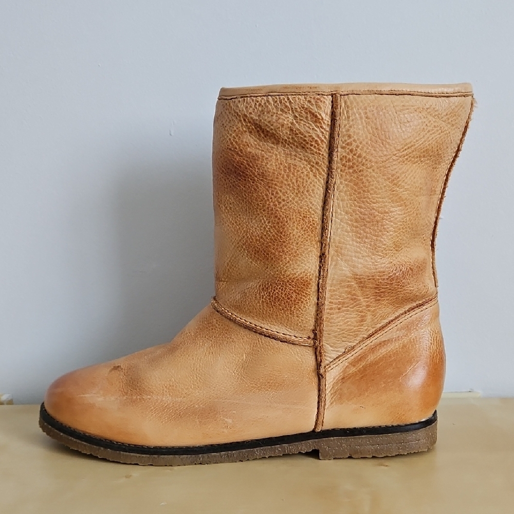 Aldo Genuine Leather Womens Boots